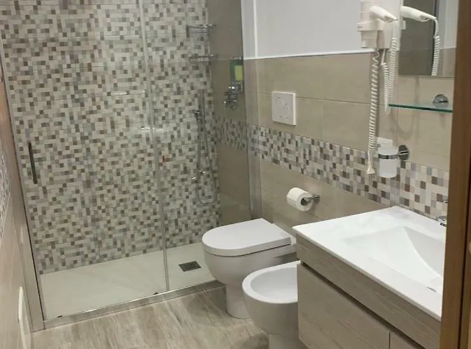 Hedera Capri 4* Ανακάπρι